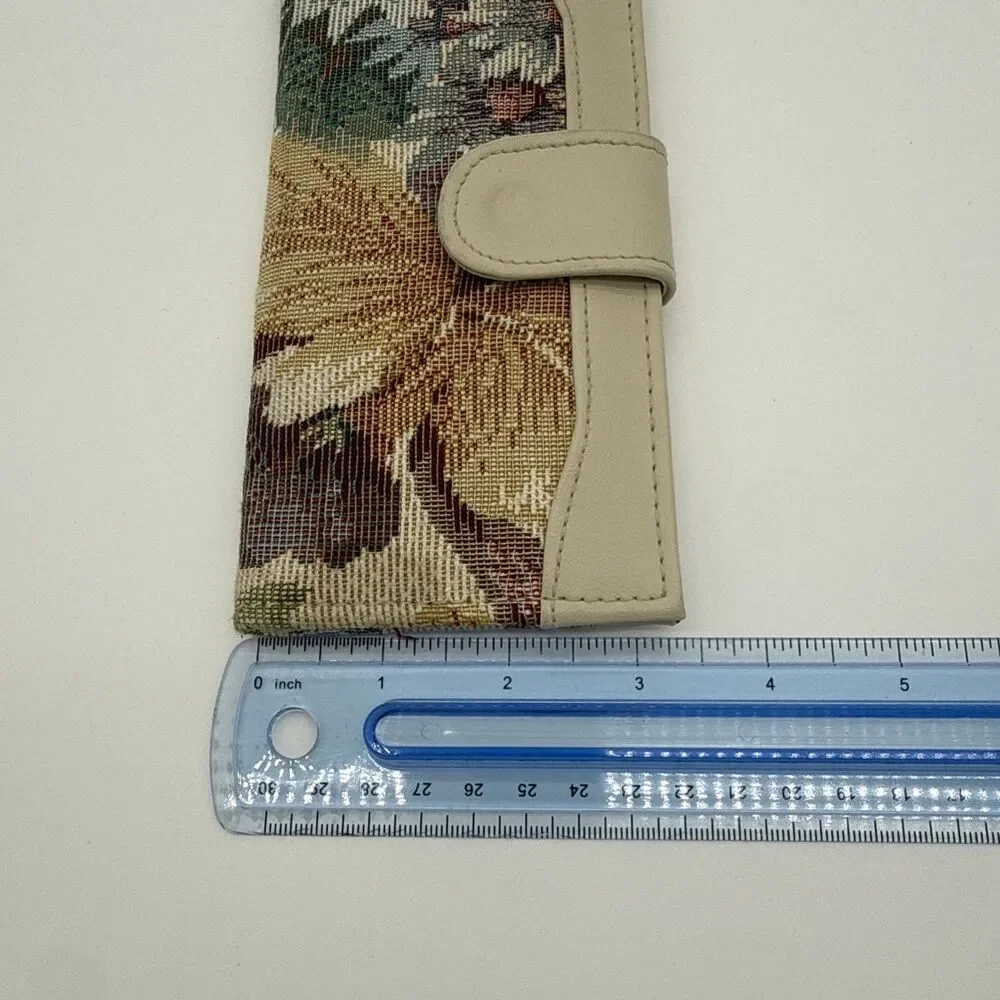 Vintage Floral Tapestry Wallet Billfold